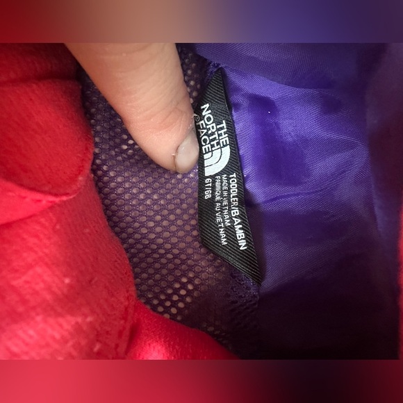 The North Face Vibrant Pink and Deep Purple Jacket - Picture 3 of 4